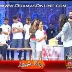 Did You Ever See A Girls Kisses To King Cobra – Must Watch